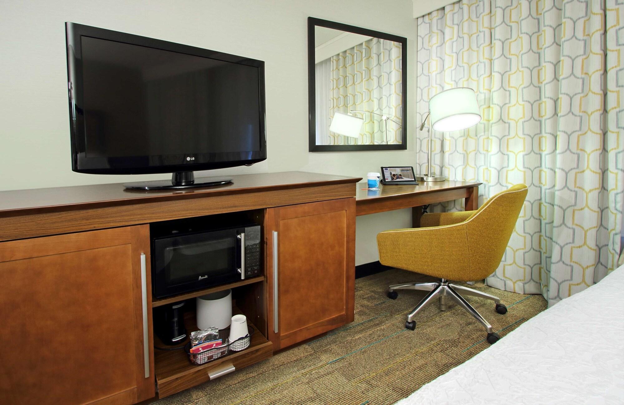 Hampton Inn & Suites Columbus Hilliard Eksteriør billede