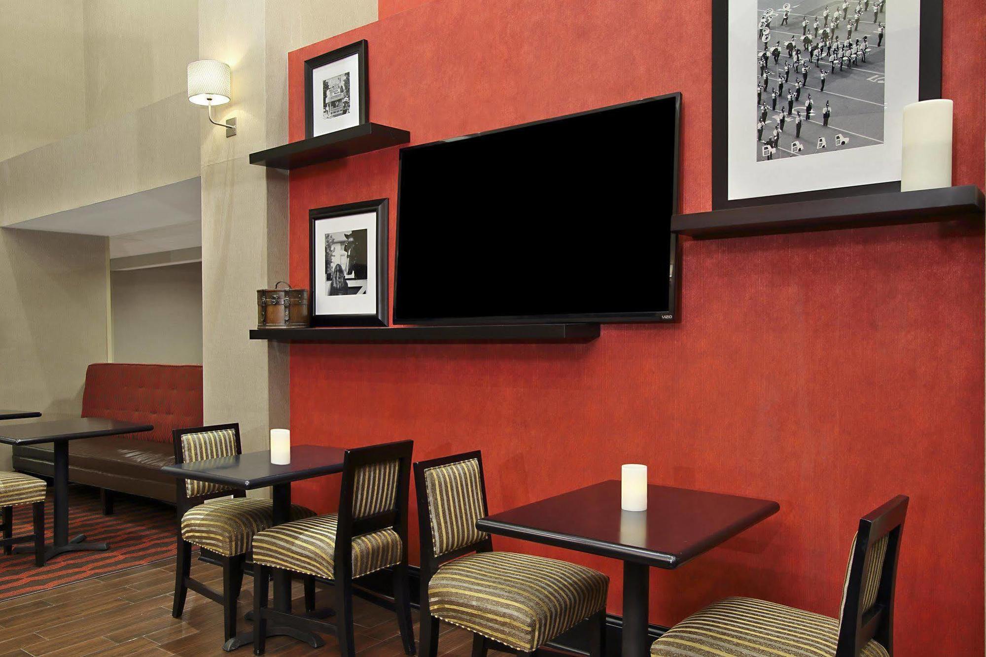 Hampton Inn & Suites Columbus Hilliard Eksteriør billede