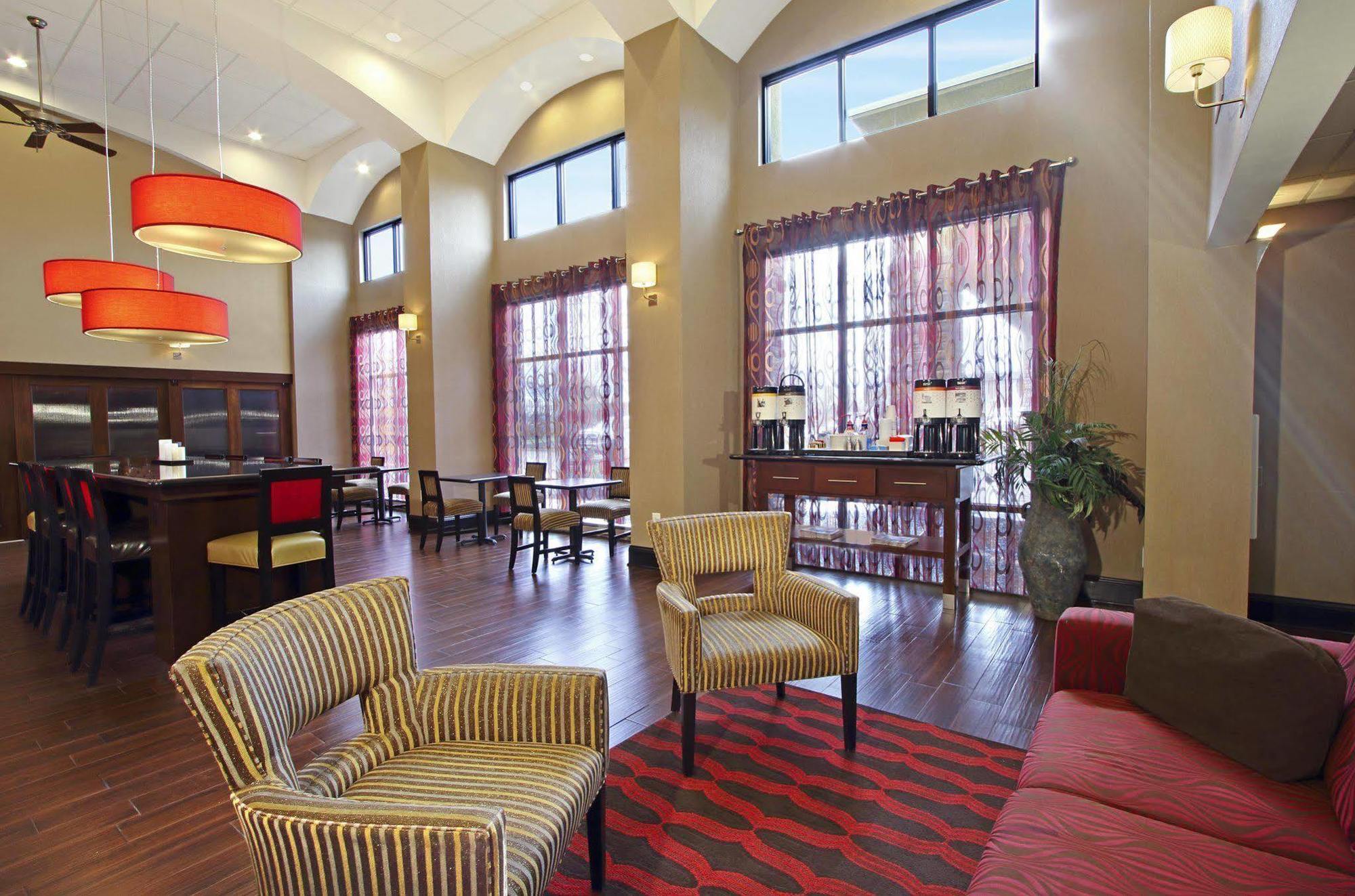 Hampton Inn & Suites Columbus Hilliard Eksteriør billede