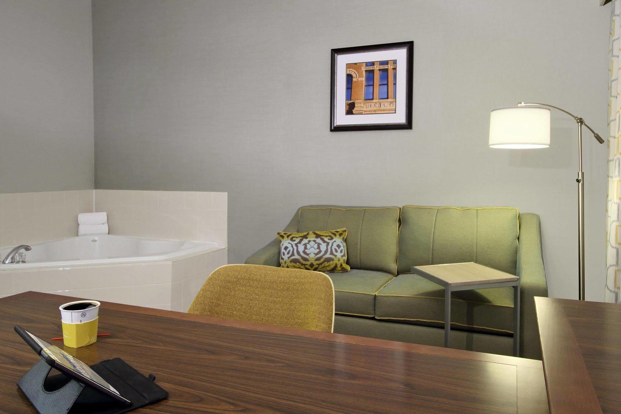 Hampton Inn & Suites Columbus Hilliard Eksteriør billede